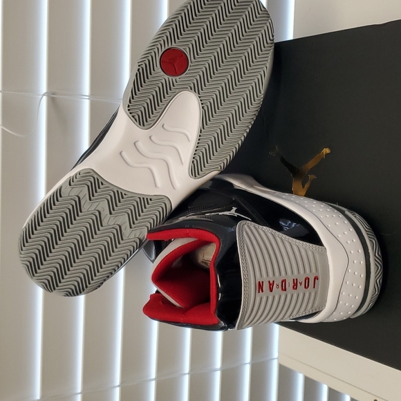 Jordan max aura 2 - Picture 4 of 4